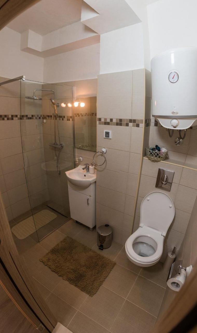 " Tiamat " Apartmani Tivat Exterior foto