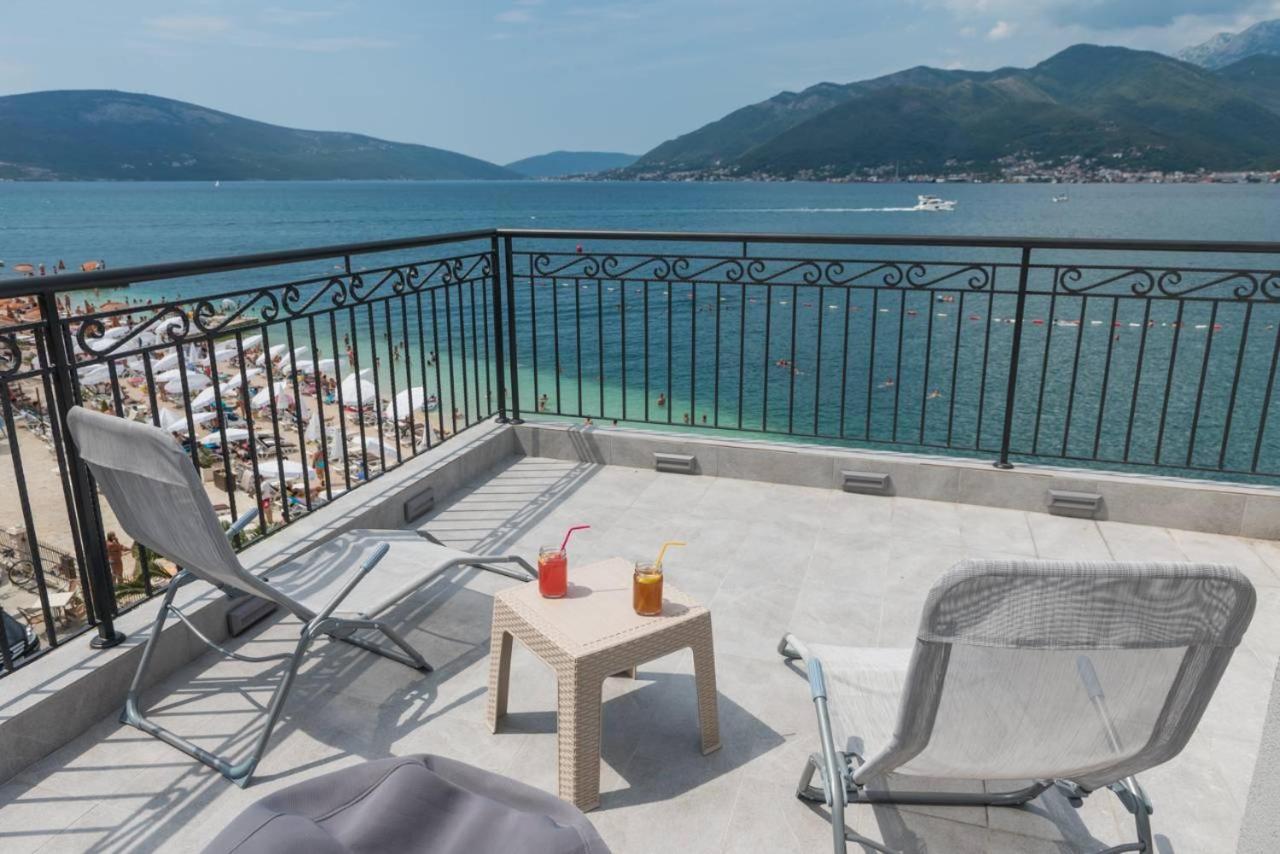 " Tiamat " Apartmani Tivat Exterior foto