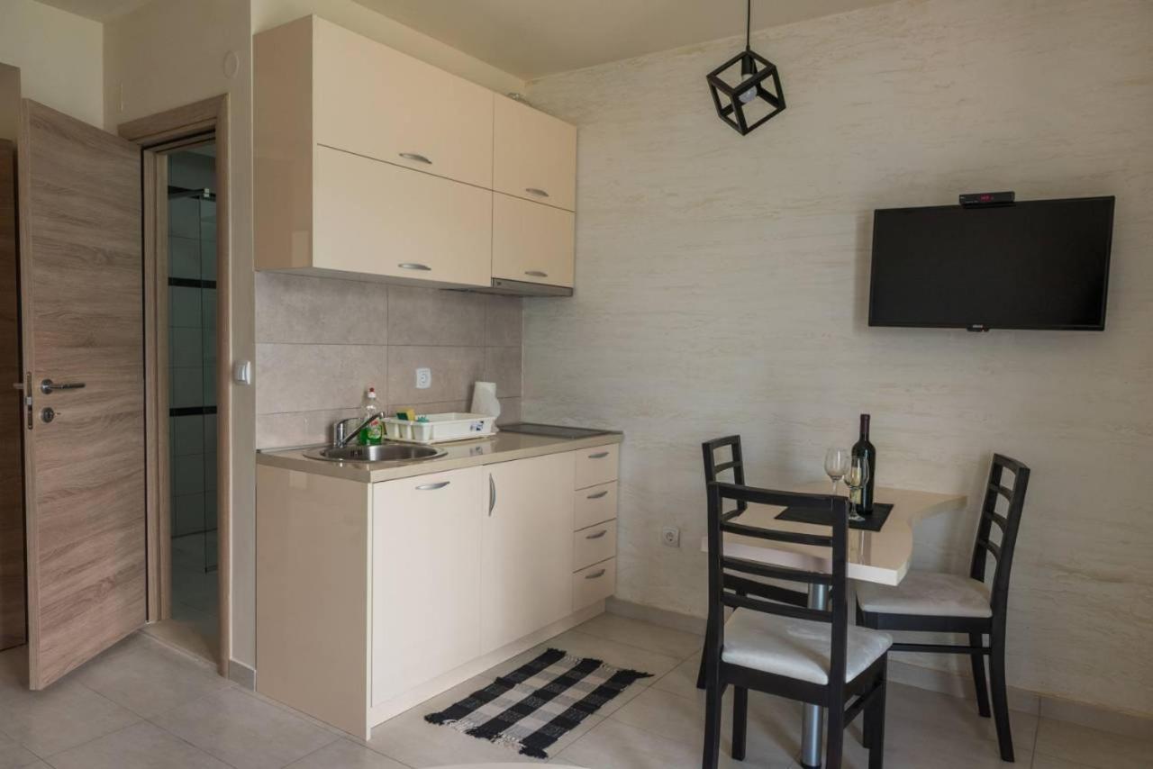 " Tiamat " Apartmani Tivat Exterior foto