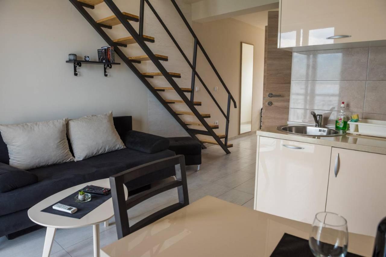 " Tiamat " Apartmani Tivat Exterior foto
