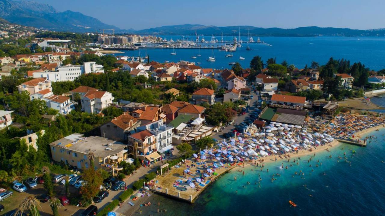 " Tiamat " Apartmani Tivat Exterior foto