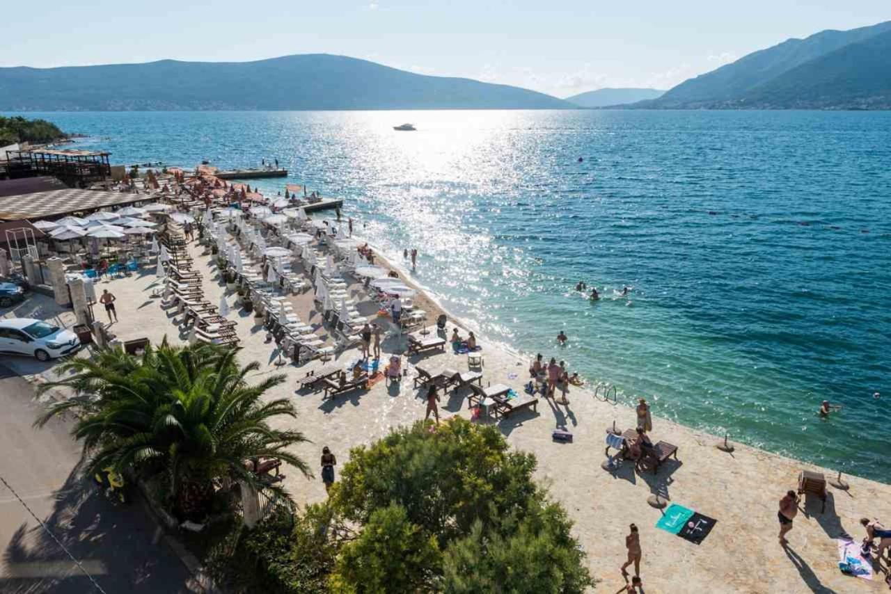 " Tiamat " Apartmani Tivat Exterior foto